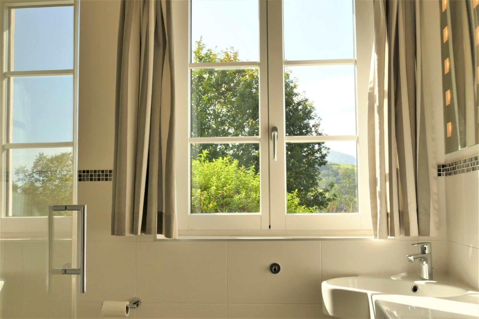 Baskoparadis I Eco-Gites I Calme I Vue I Anes I Jardin I Montagne I Nature Louhossoa Quarto foto