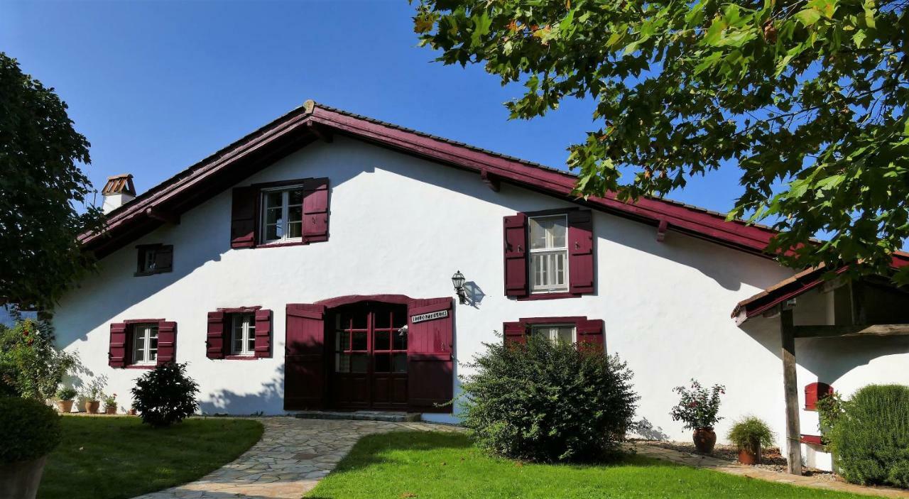 Baskoparadis I Eco-Gites I Calme I Vue I Anes I Jardin I Montagne I Nature Louhossoa Exterior foto